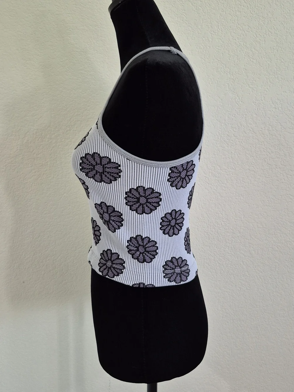 Striped Daisy Ribbed Tank Top in White and Black - Picture 3 of 8
